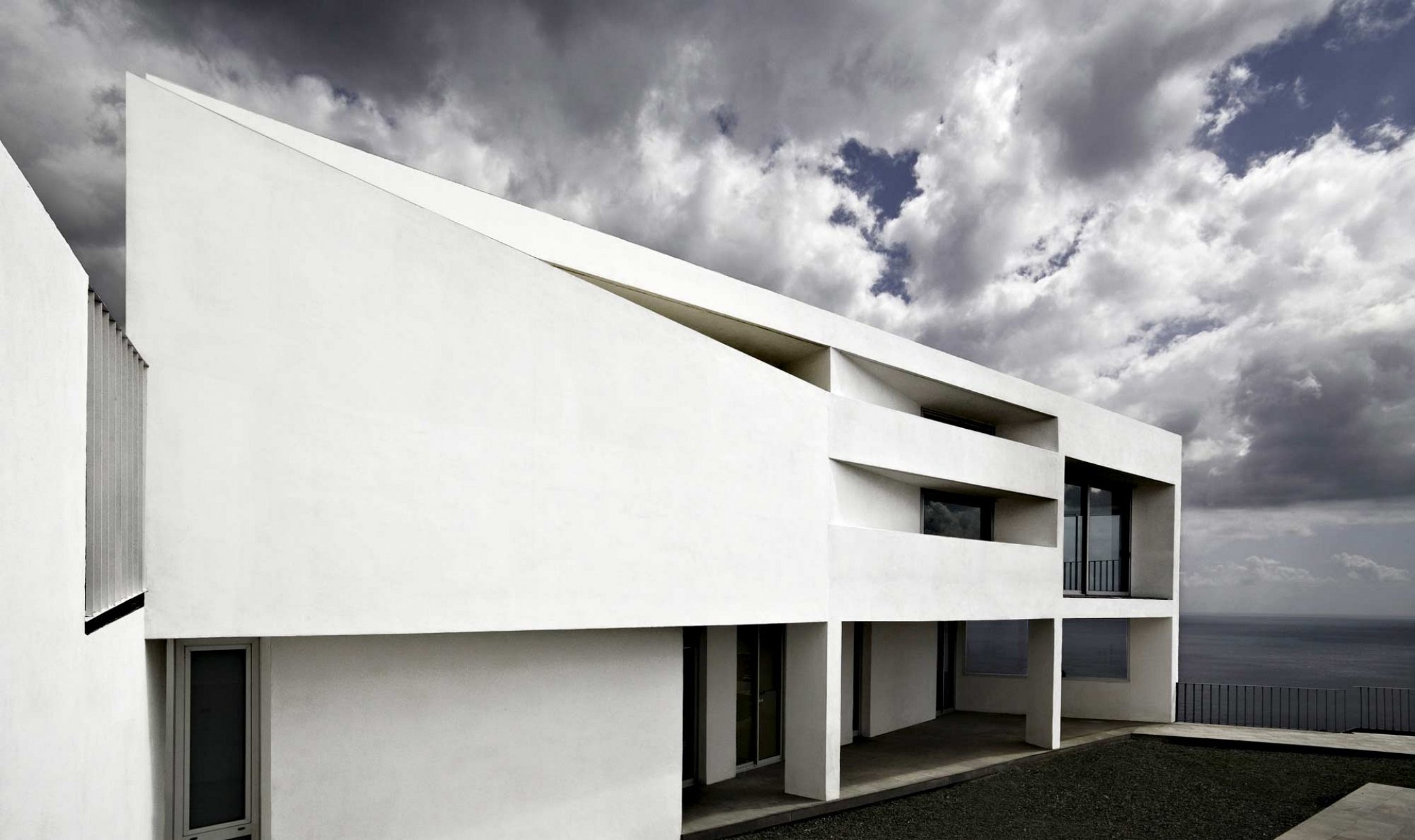GPY Arquitectos - Acoran II Studio-House Acorán